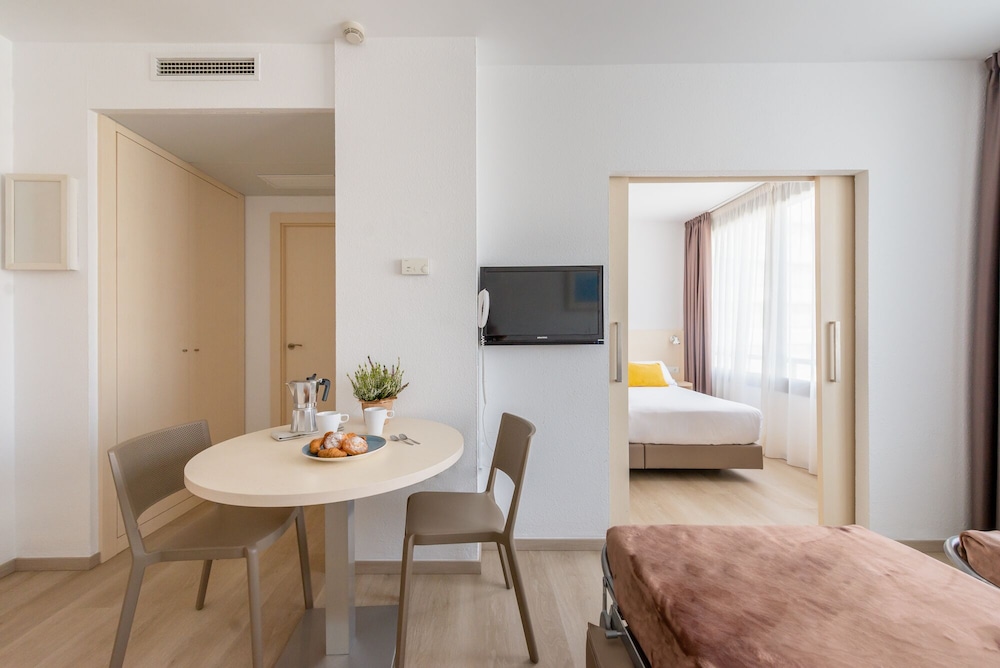 Superior Apartment (3 pax) - Photo 8