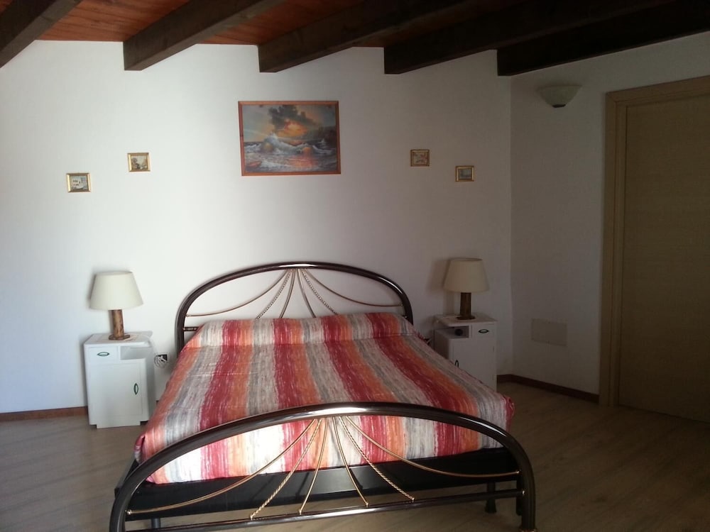 Classic Double Room, Mezzanine photo 2