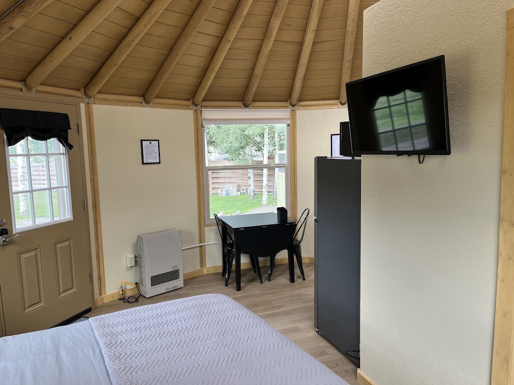 Luxury Cabin photo 2