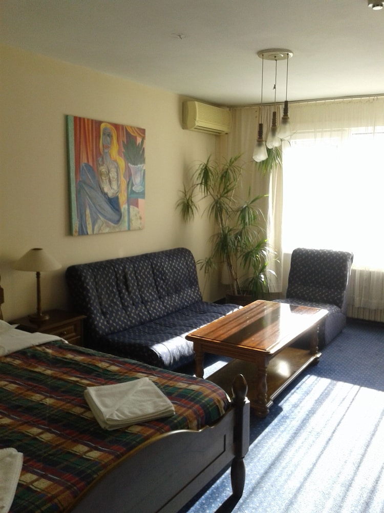Deluxe Junior Suite