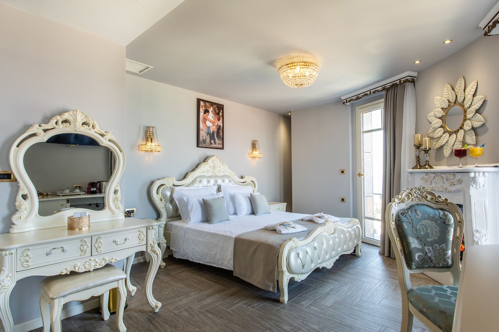 Junior Suite, Sea View - Photo 3