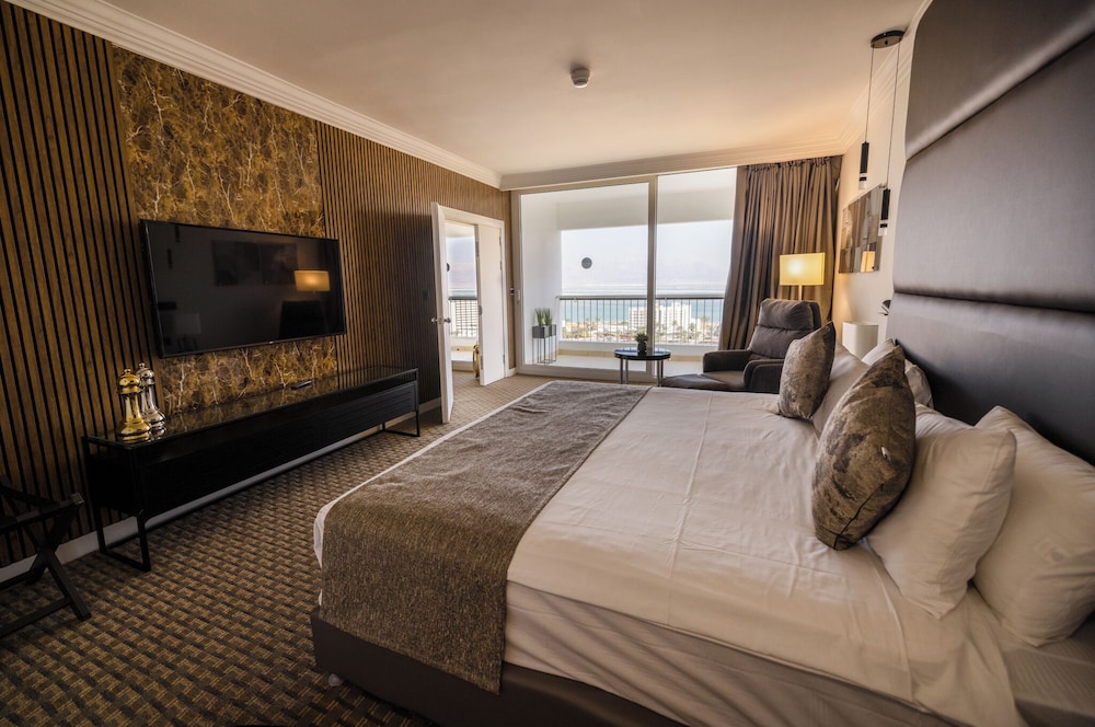 Family Deluxe Suite - Photo 1