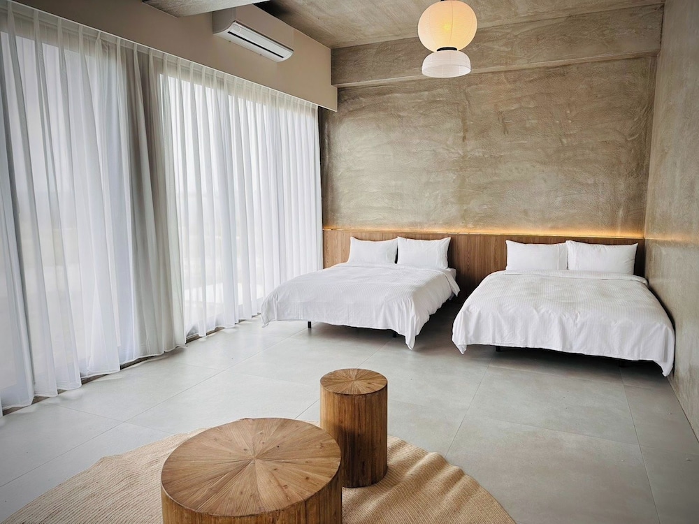 Luxury Quadruple Room, Ocean View