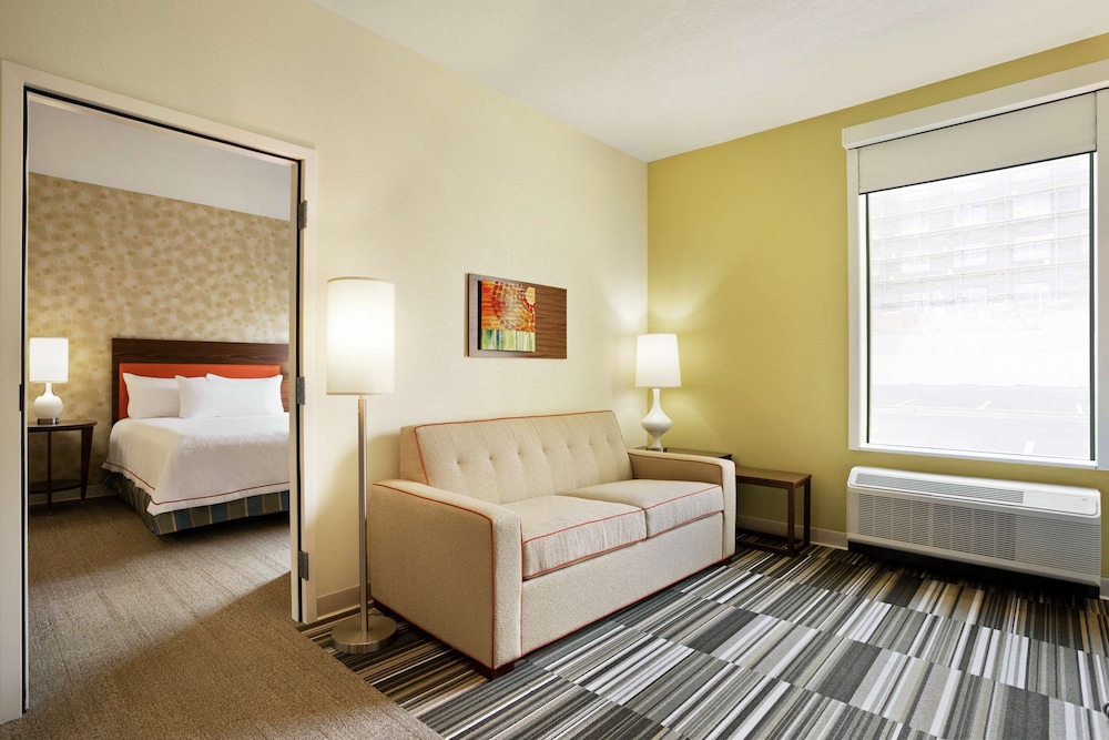 Room, 1 Queen Bed, Accessible (3x3 Transfer Shower) photo 1