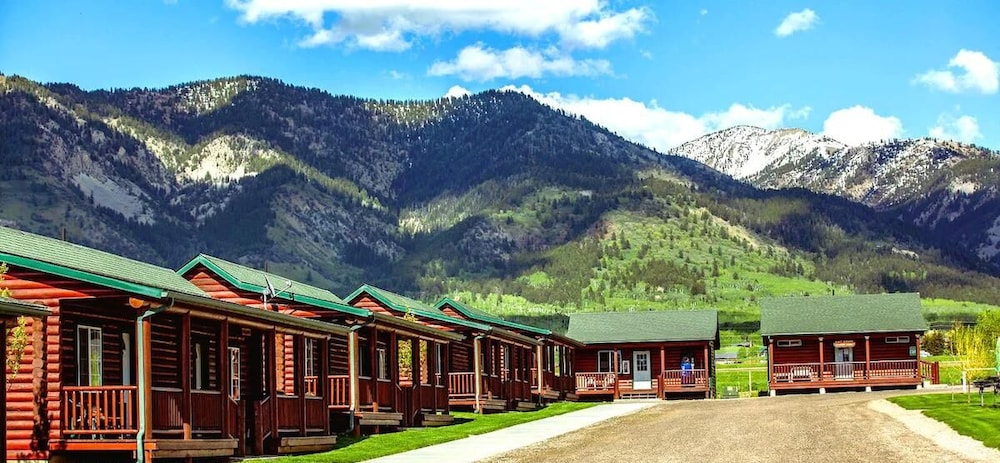 Cowboy Bunkhouse photo 2