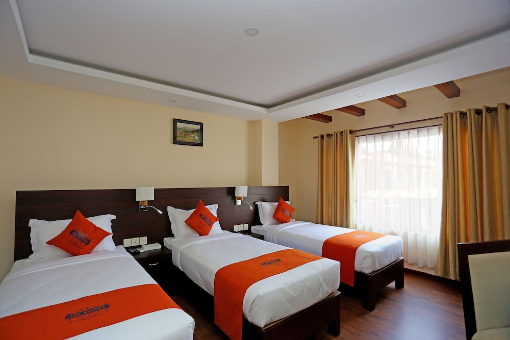 Deluxe Triple Room, 3 Twin Beds photo 3