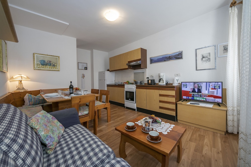 Family Apartment, 2 Bedrooms (Appartamento Miorelli 2)