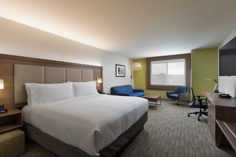 Available room