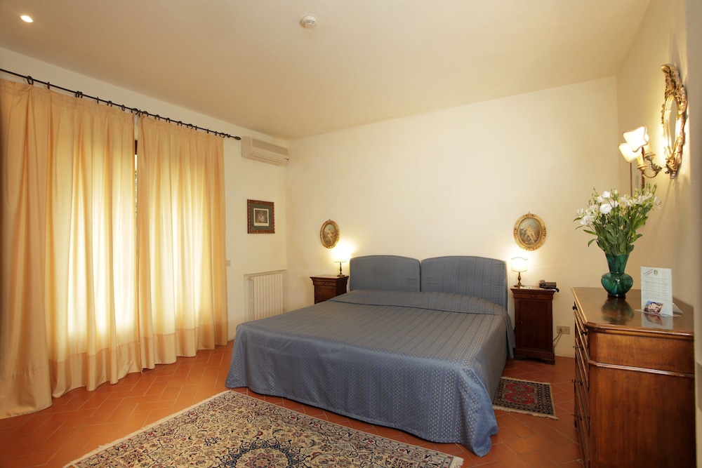 Premium Suite, Manor House Terrace - Photo 4