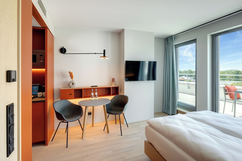 Panoramic Studio