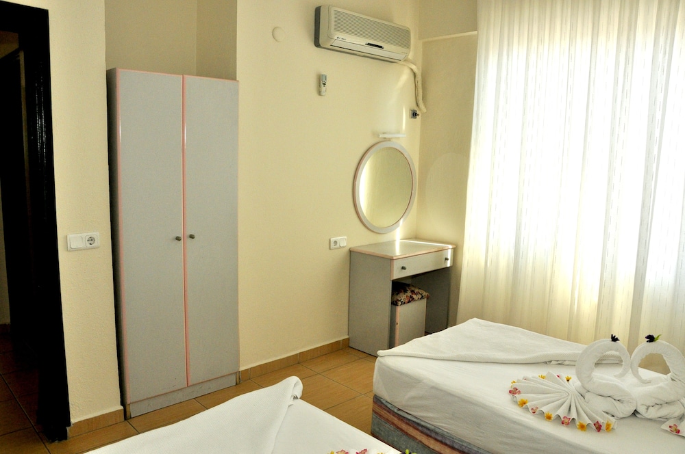Family Apartment, Multiple Beds, Non Smoking