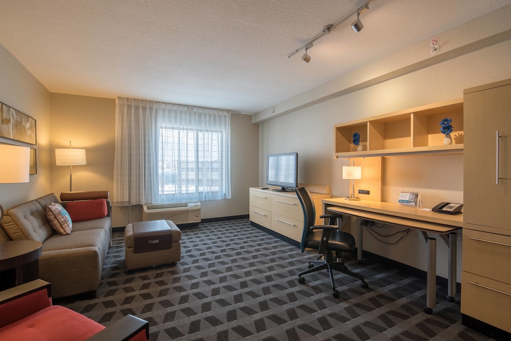Suite, 1 Bedroom photo 3