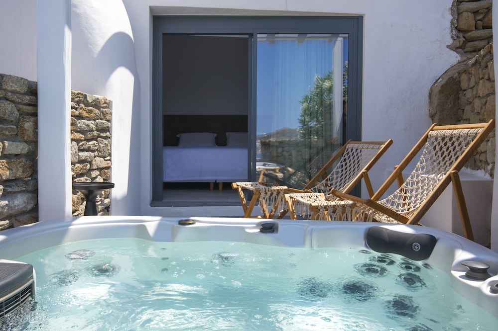 Family Duplex, Hot Tub, Sea View photo 3