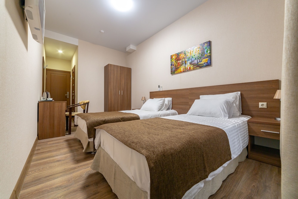 Economy Double or Twin Room