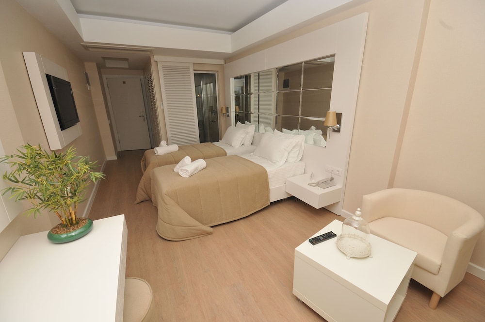 Available room