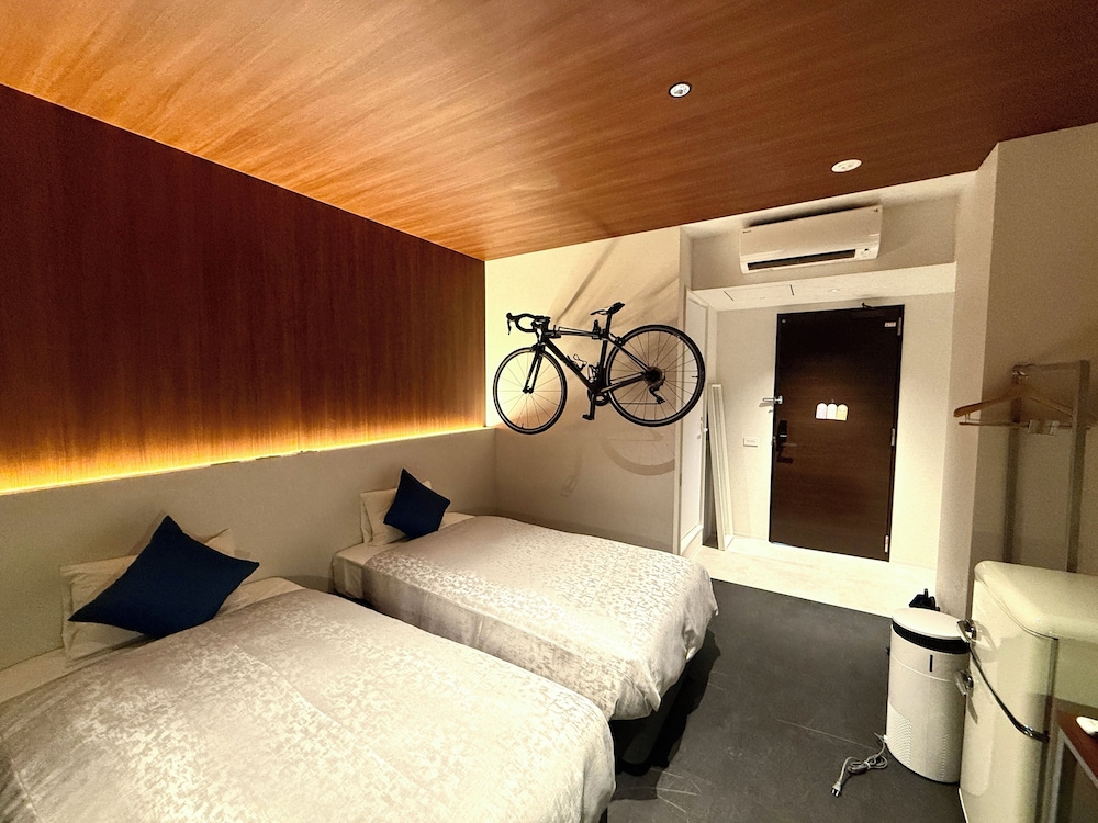 Standard Twin Room photo 1