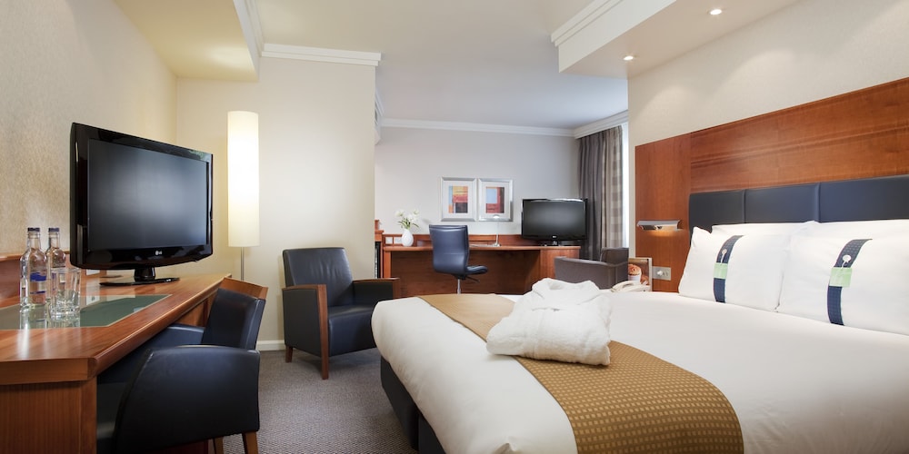 Suite, 1 King Bed photo 1
