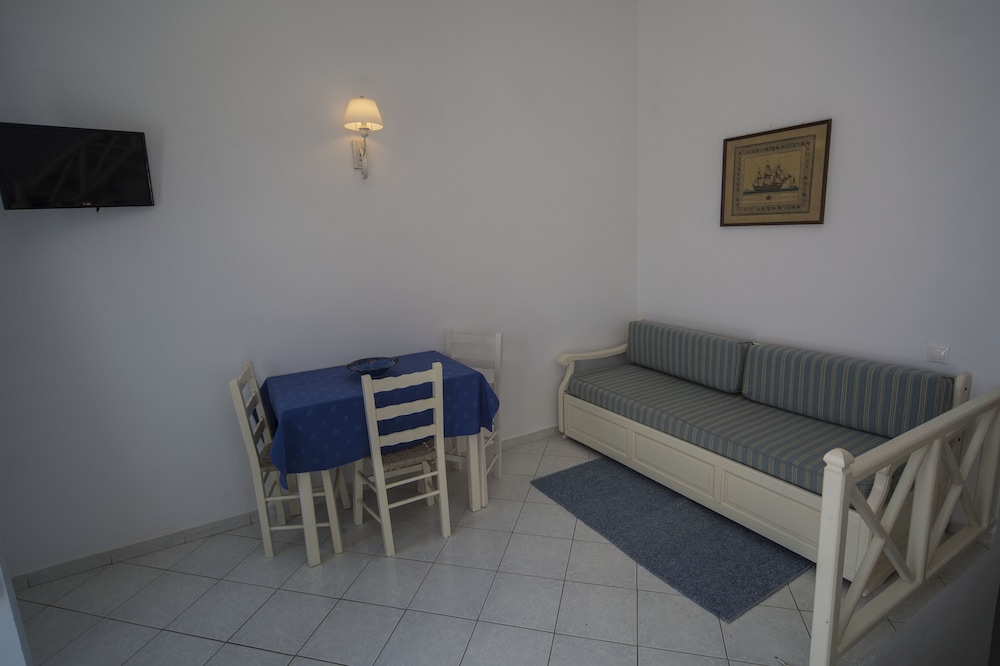 Apartment, 1 Bedroom, Partial Sea View