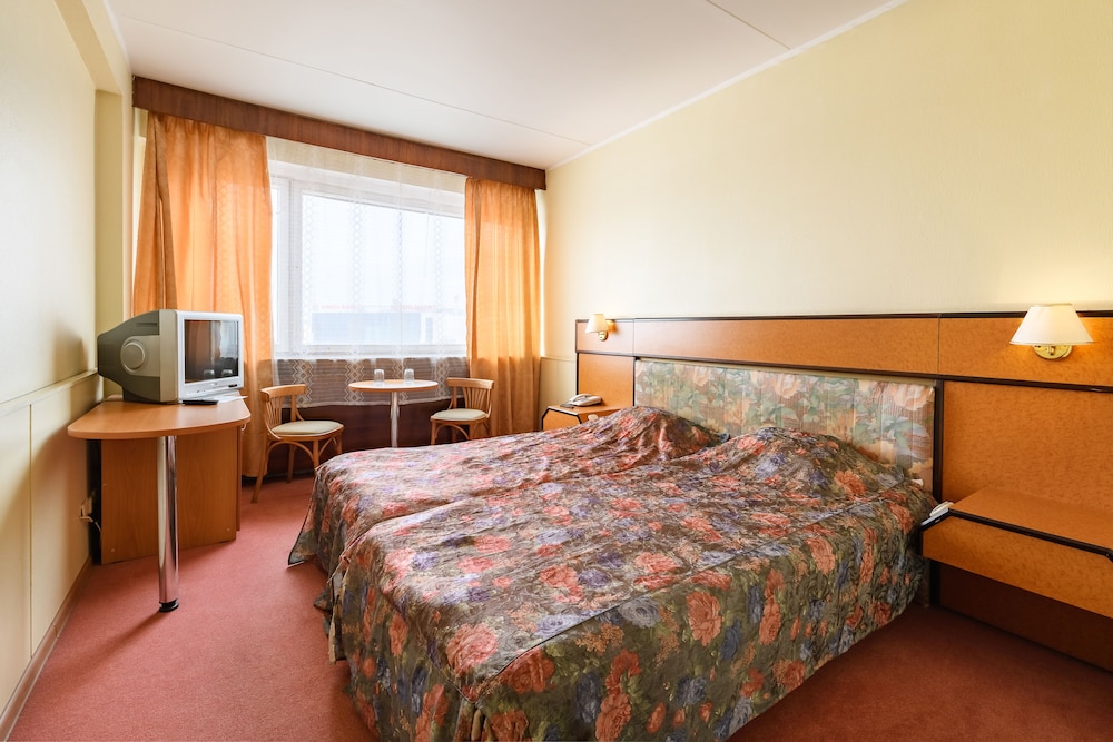 Economy Twin Room photo 1