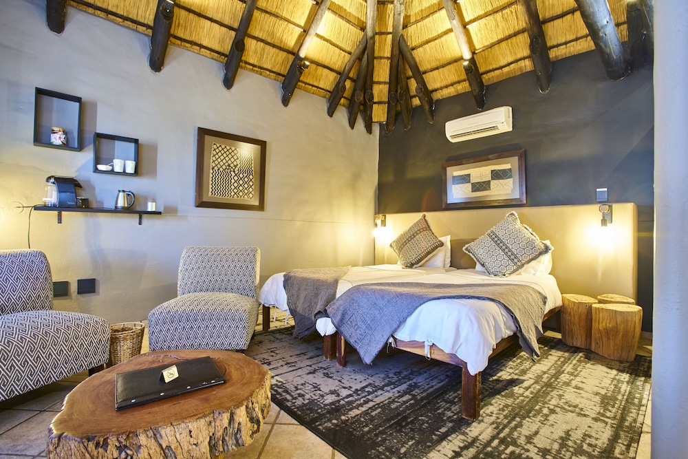Luxury Twin Room, Non Smoking, Mountain View