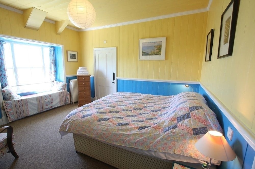 Room 2 photo 2
