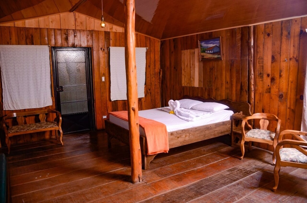 Cabin, Ensuite, Mountain View photo 1