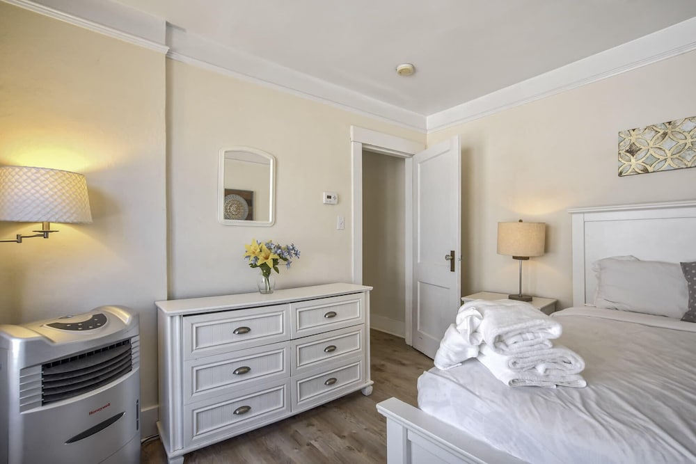 House (3 Bedrooms) photo 2