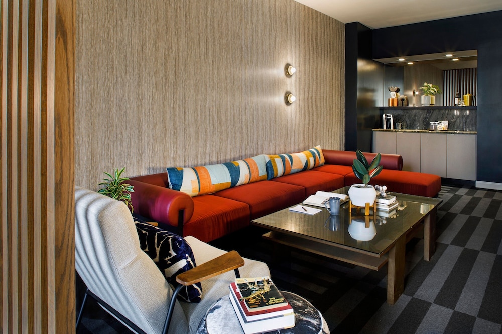 Junior Suite, 1 Bedroom, City View photo 1