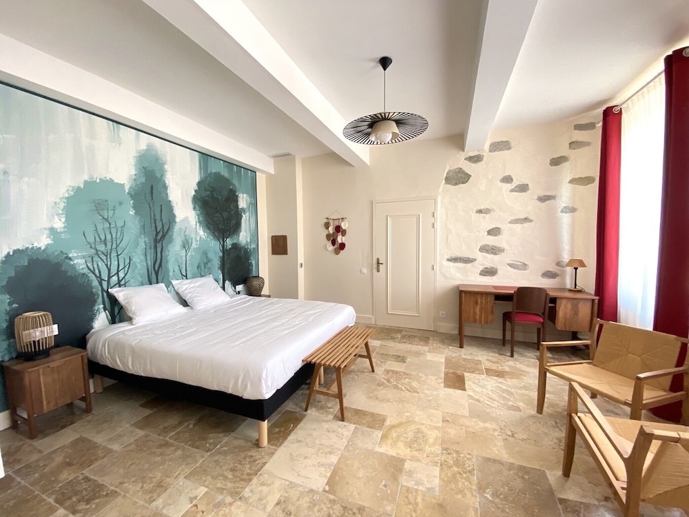 Deluxe Double Room, Hill View photo 1