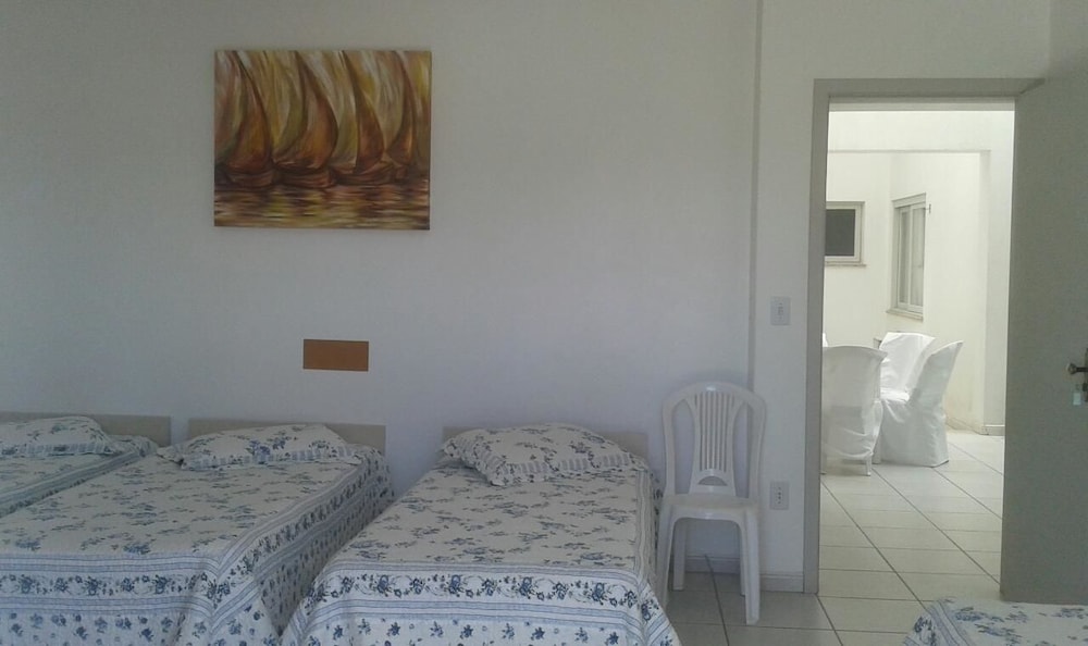 Quadruple Room, Multiple Beds, Non Smoking photo 2