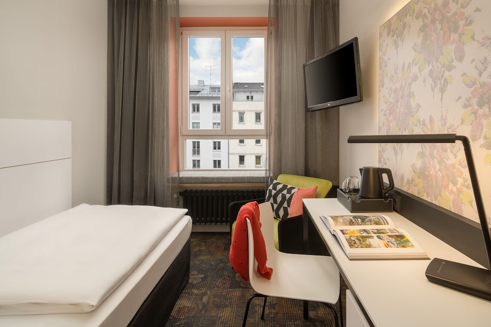Business Single Room