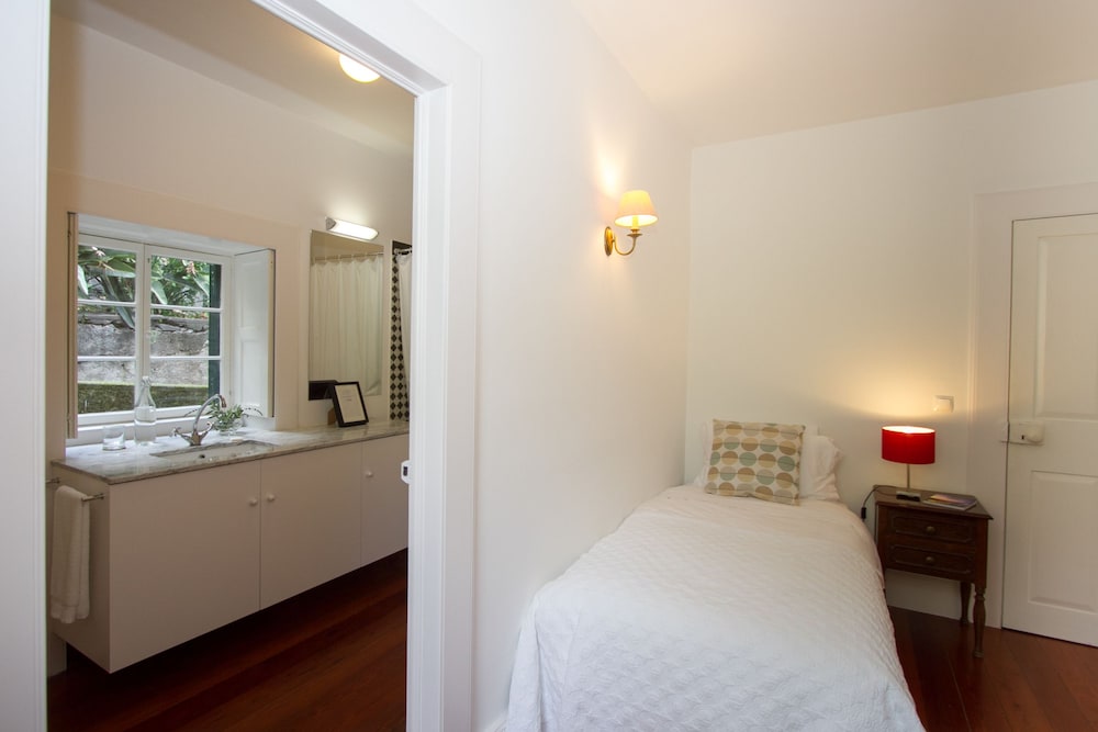 Standard Single Room, Ensuite, Courtyard View photo 1