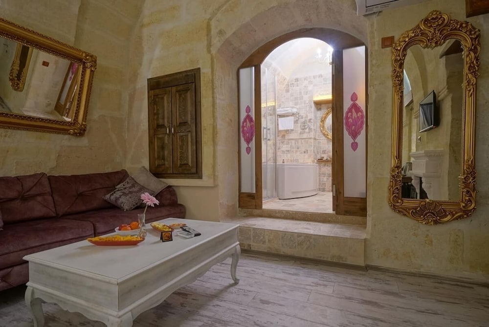 King Suite photo 3