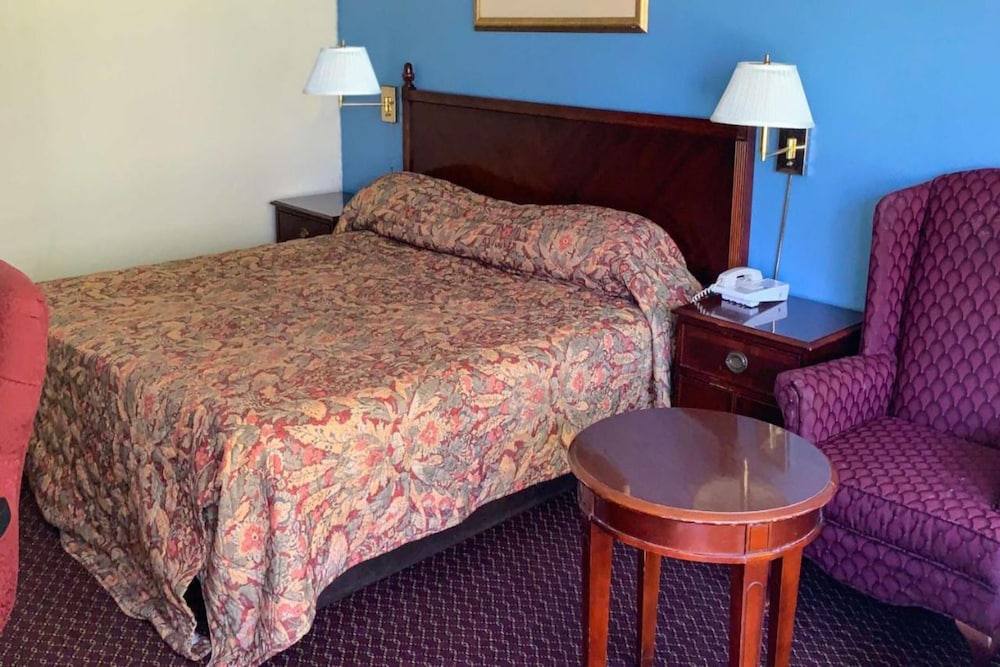 Room, 1 Double Bed, Smoking, Kitchenette photo 2