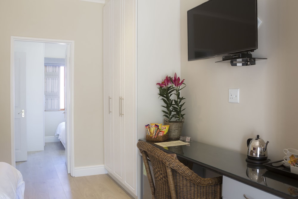 Family Suite, 2 Bedrooms photo 3