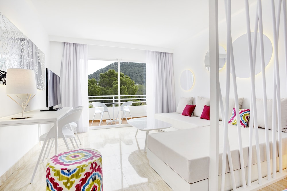 Junior Suite, Balcony photo 2
