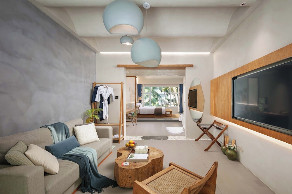 Signature Double Room, Courtyard View photo 3