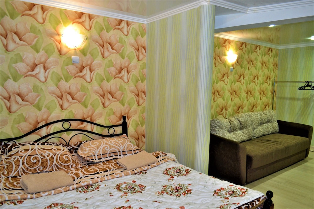 Standard Quadruple Room, No Windows photo 1