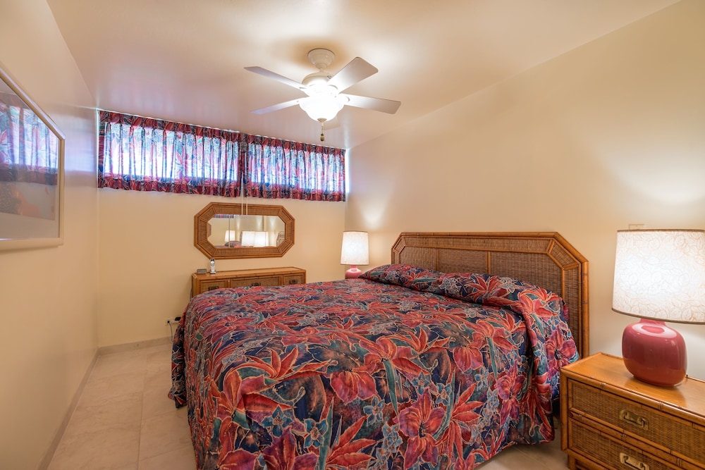 Condo, 1 Bedroom photo 2
