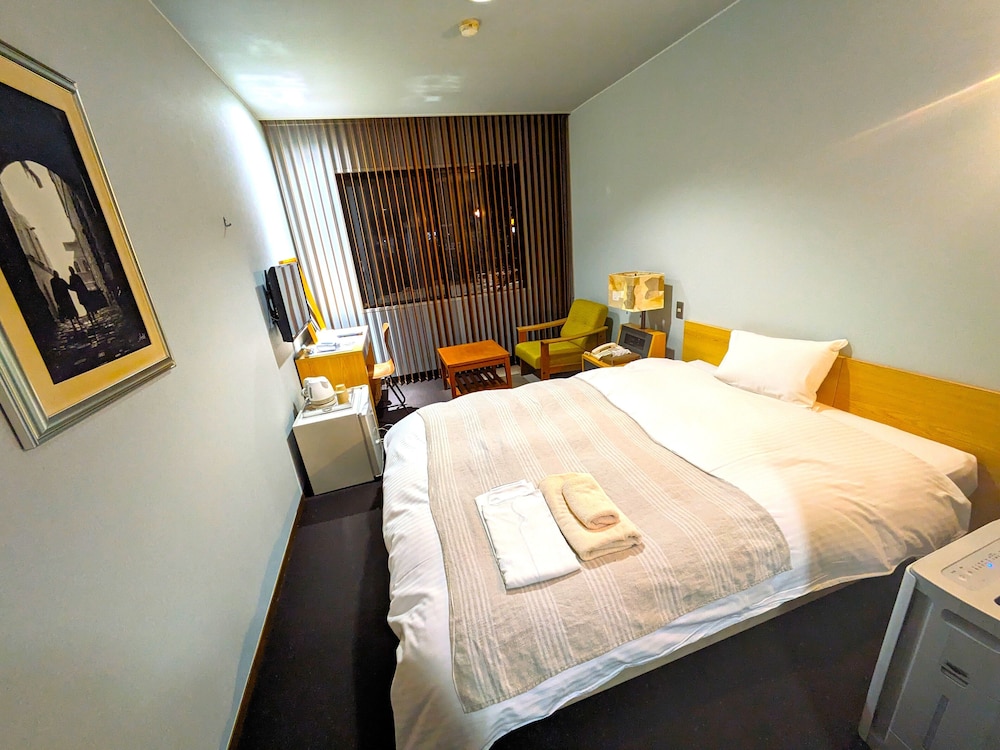 Basic Double Room photo 1
