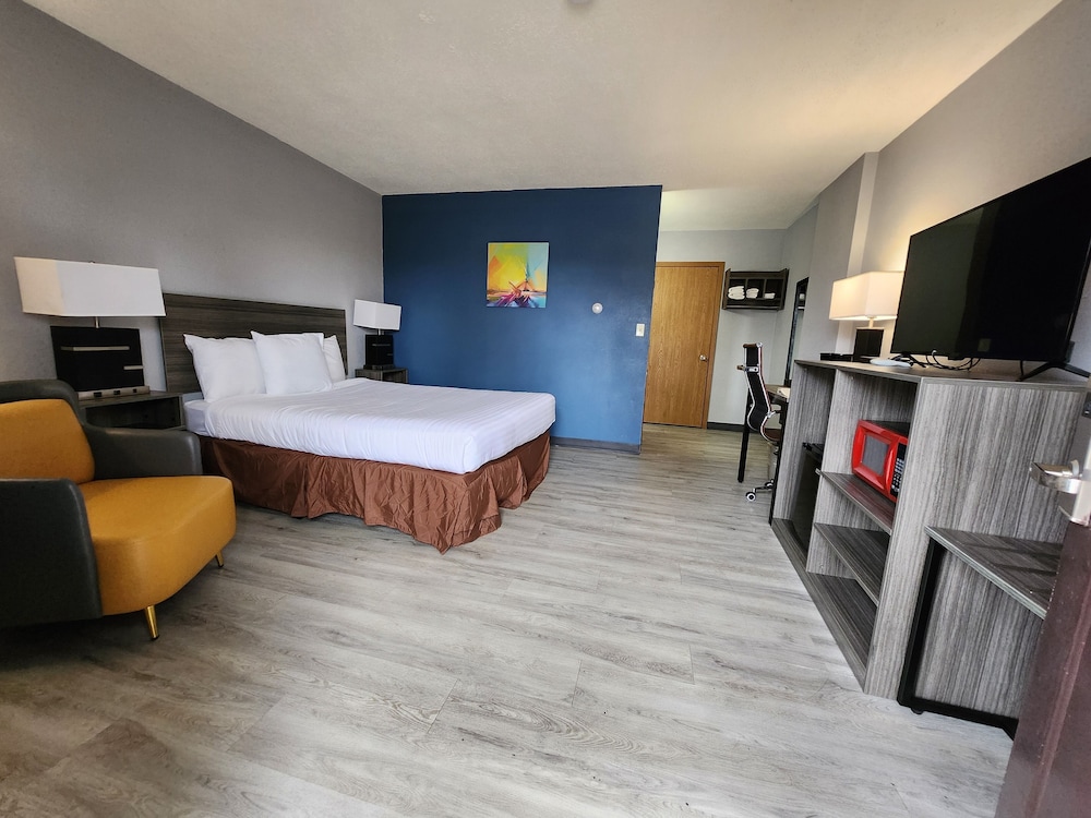 Room, 1 Queen Bed, Non Smoking - Photo 3