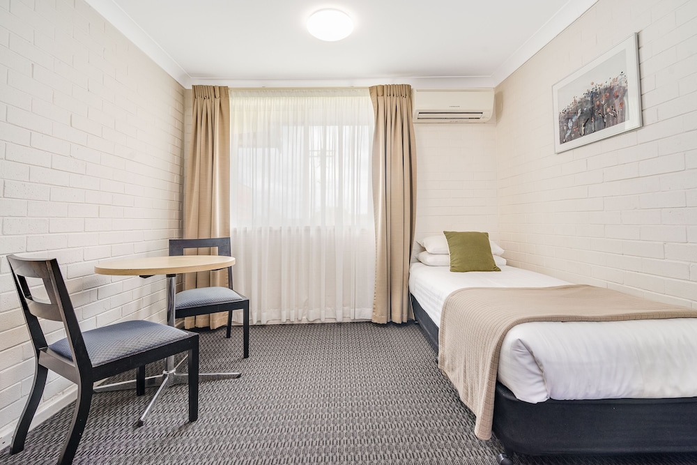 Standard Quadruple Room photo 2