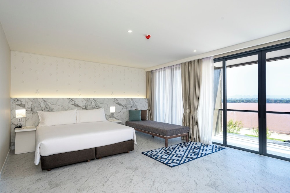 Executive Double Room, River View photo 1