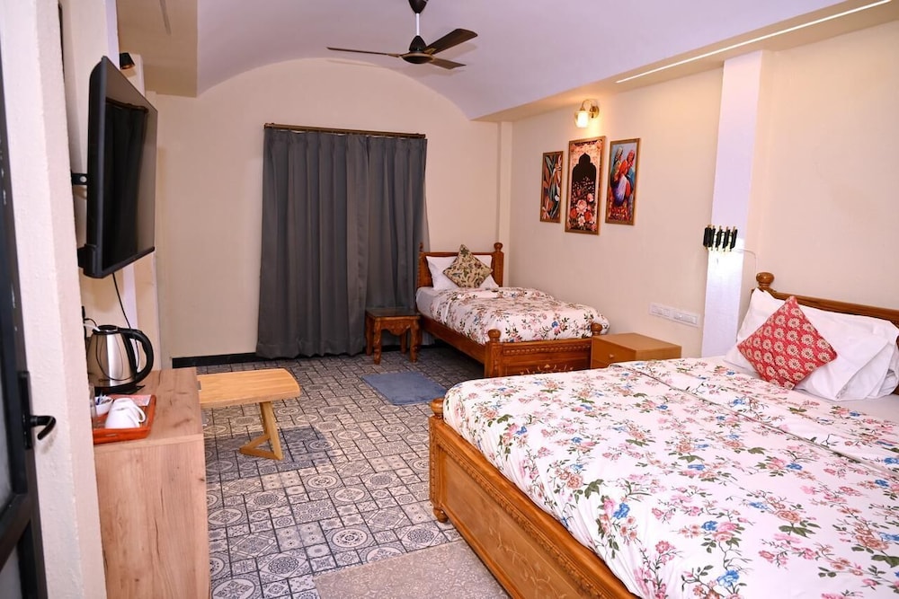 Superior Double Room, Mountain View