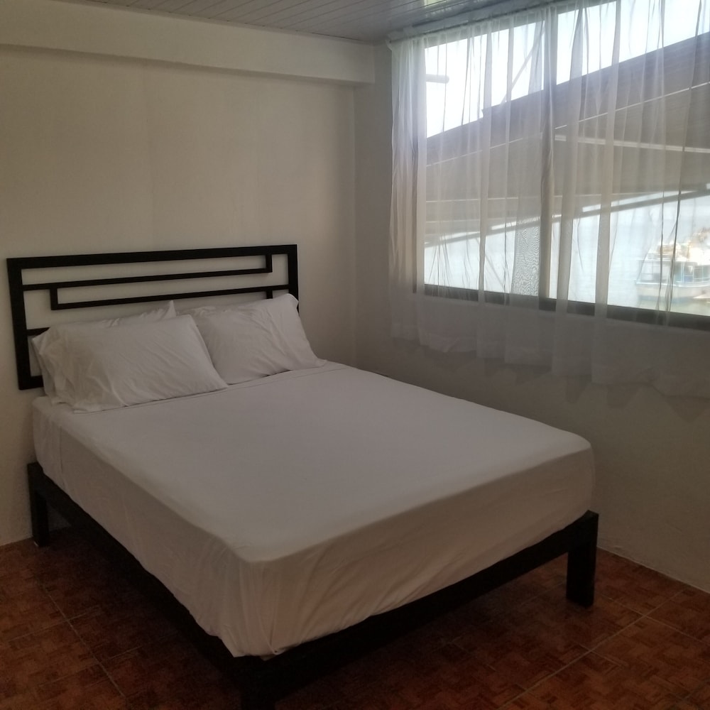 Room 3 photo 2