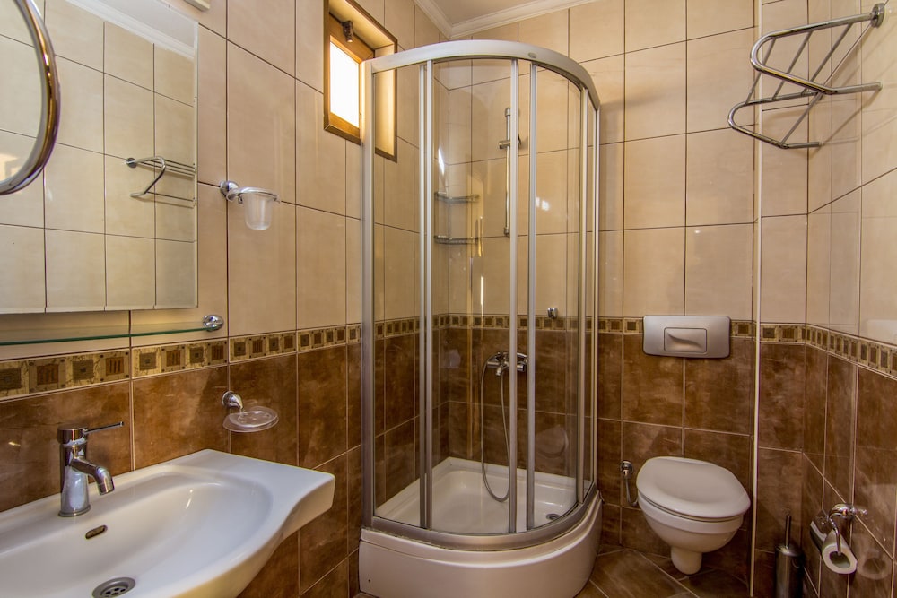 Triple Room - Photo 5
