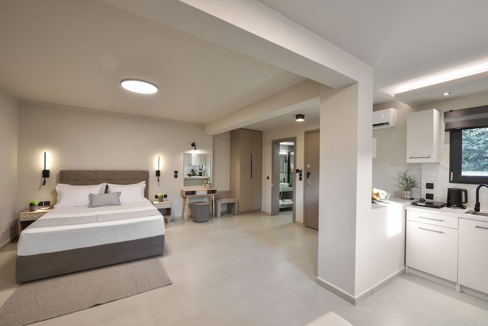Apartment, Ground Floor photo 2