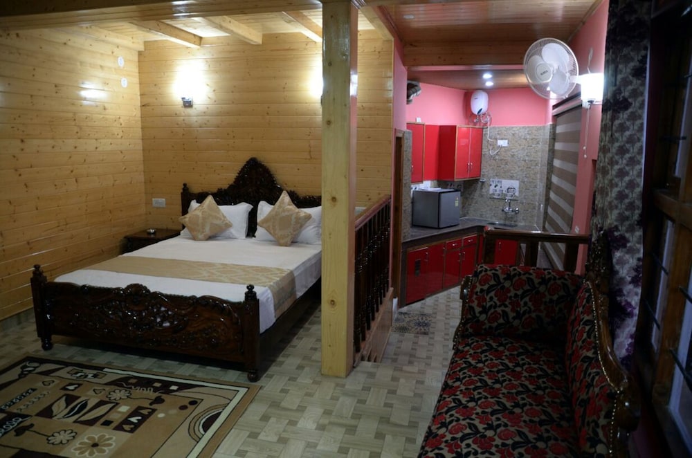 Superior King Room With Mountain View photo 1
