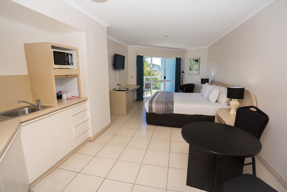Executive Room, Non Smoking, Balcony photo 2