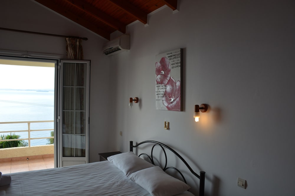 Family Apartment, 2 Bedrooms - Photo 3